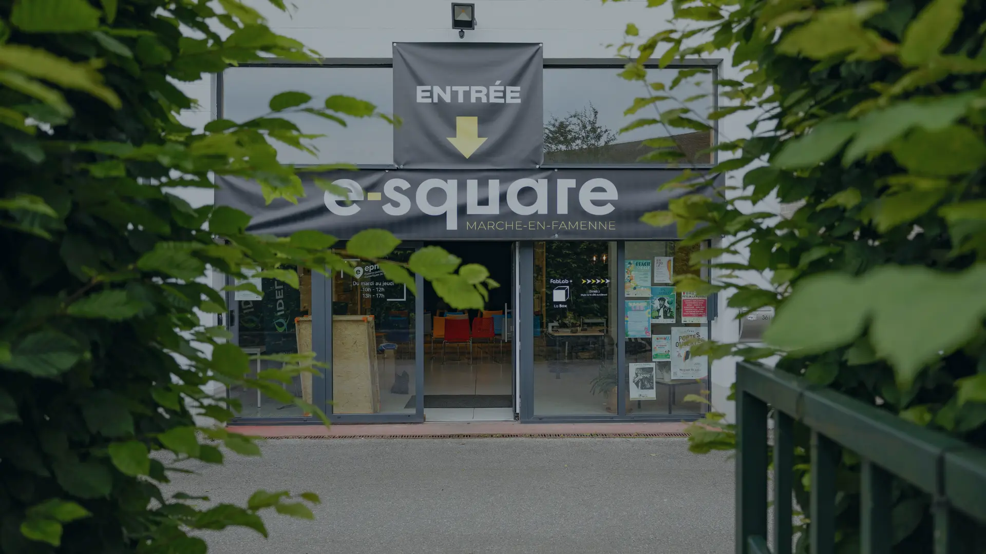 Entrée de l'e-Square Marche-en-Famenne